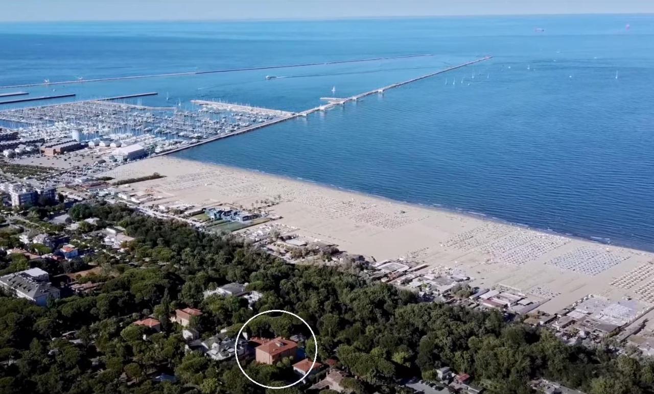 Ariston Vacanze Marina di Ravenna Bagian luar foto